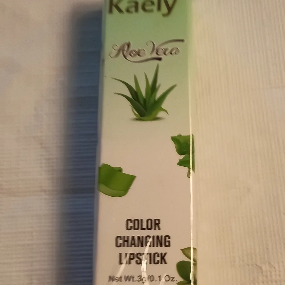 Kaerly kaely aloe